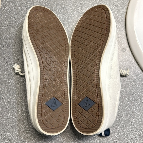 Sperry White Sneaker size 9 - Picture 5 of 5